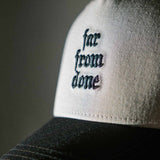 Trucker Cap "Far from done" Schwarz/Weiß